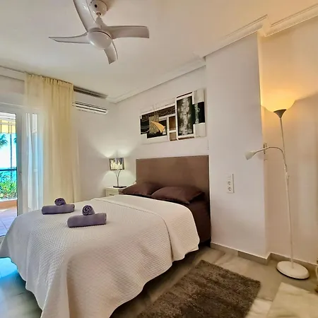 Mi Capricho, Beachfront 아파트 *