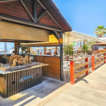 Mi Capricho, Beachfront