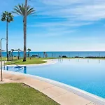Mi Capricho, Beachfront